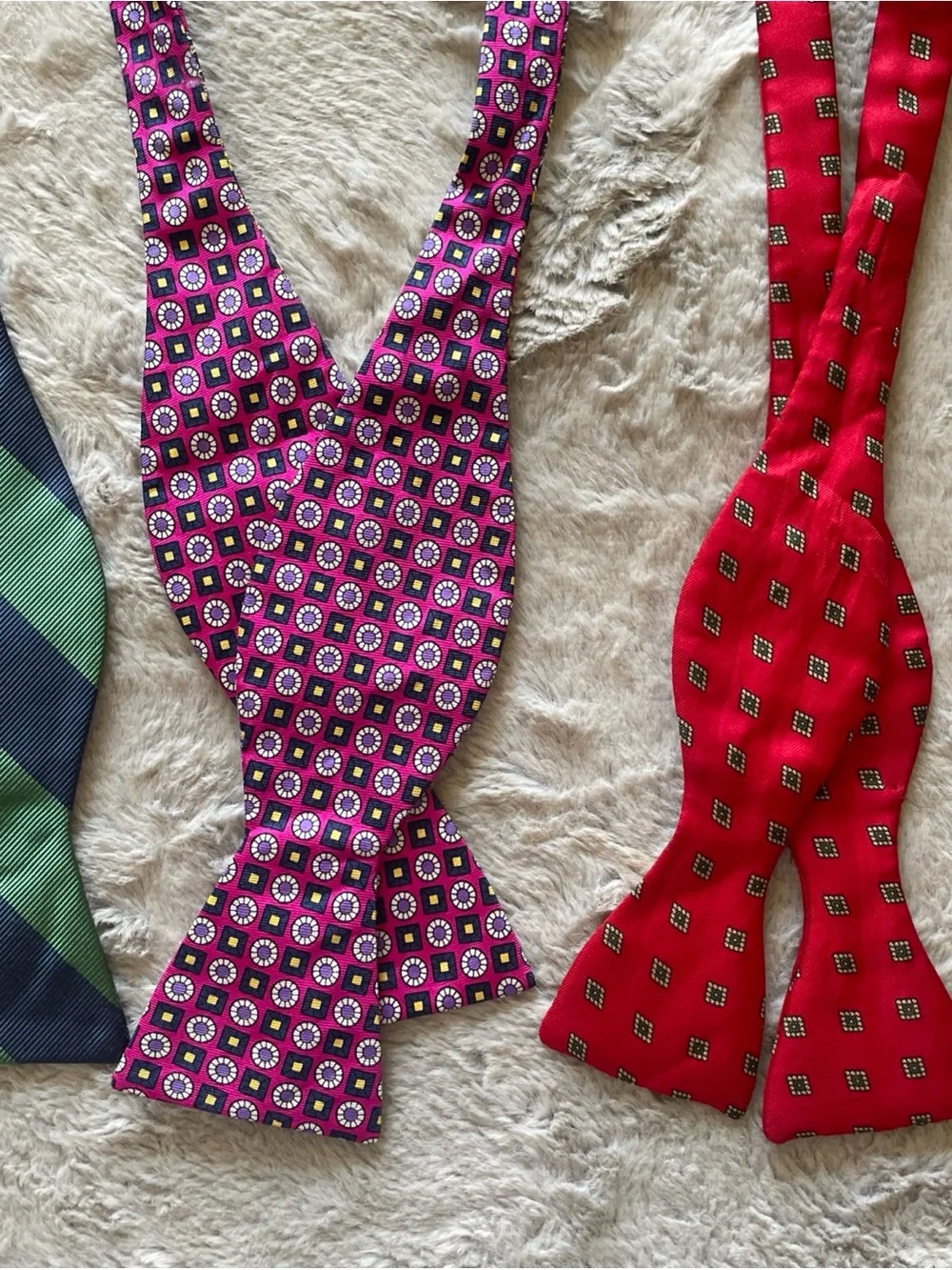 Assorted men’s vintage silk Bow Ties and Neckties - Red, Navy, Green, Pink